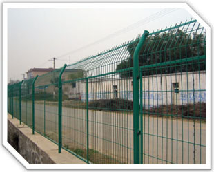 公路隔离栅