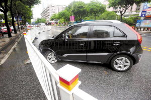 时间：昨日中午1时许 地点：禅城普澜二路
